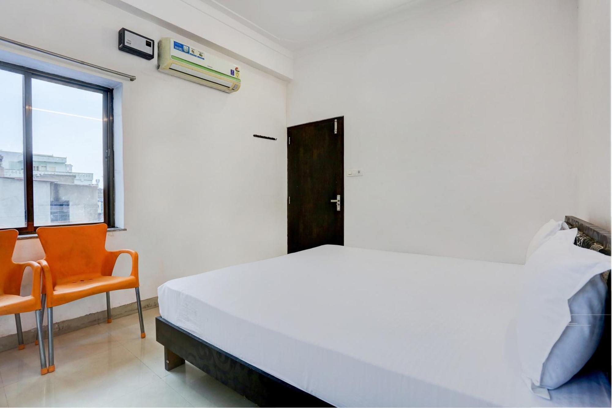 Super Hotel O Goverdhan Villa Ουνταϊπούρ Εξωτερικό φωτογραφία